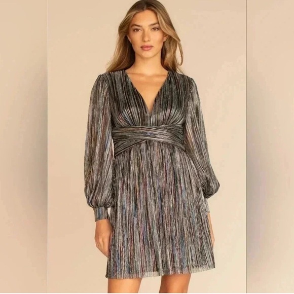 Trina Turk Cherry Blossom Metallic Holiday Party Event Multicolor Dress 4 - Picture 1 of 9